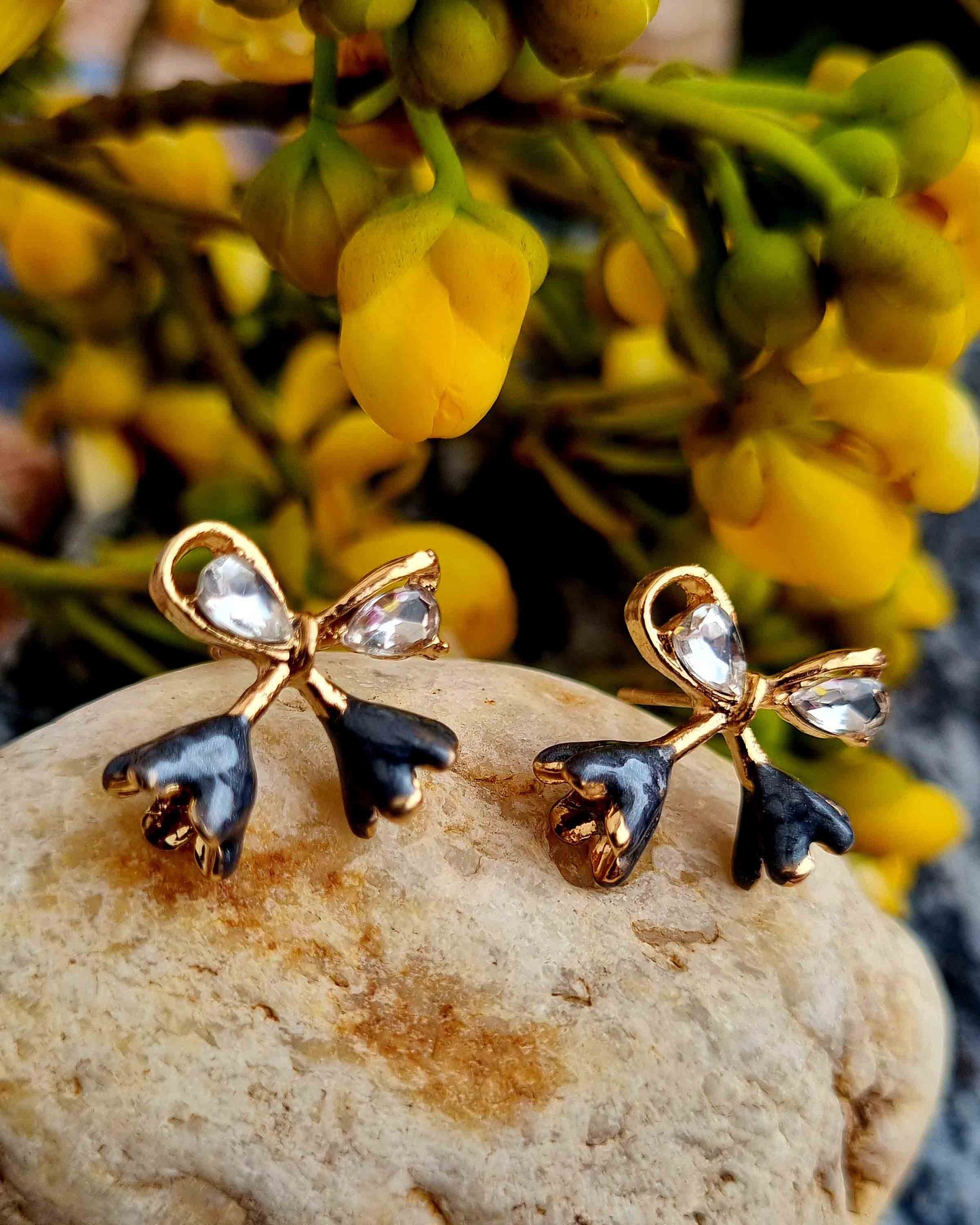 Bow Earrings with Rhinestones Attractive Sister