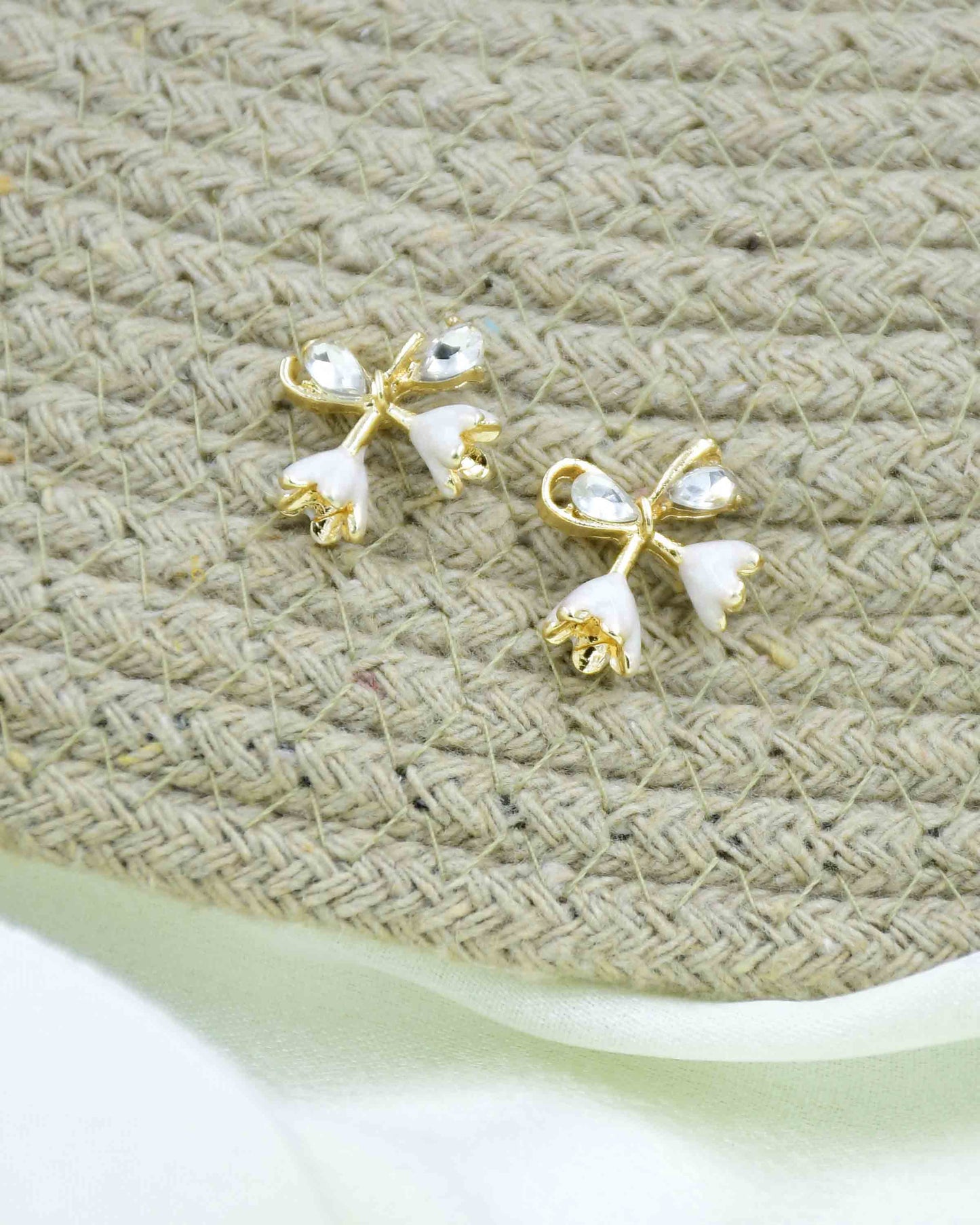 Bow Earrings with Rhinestones Attractive Sister