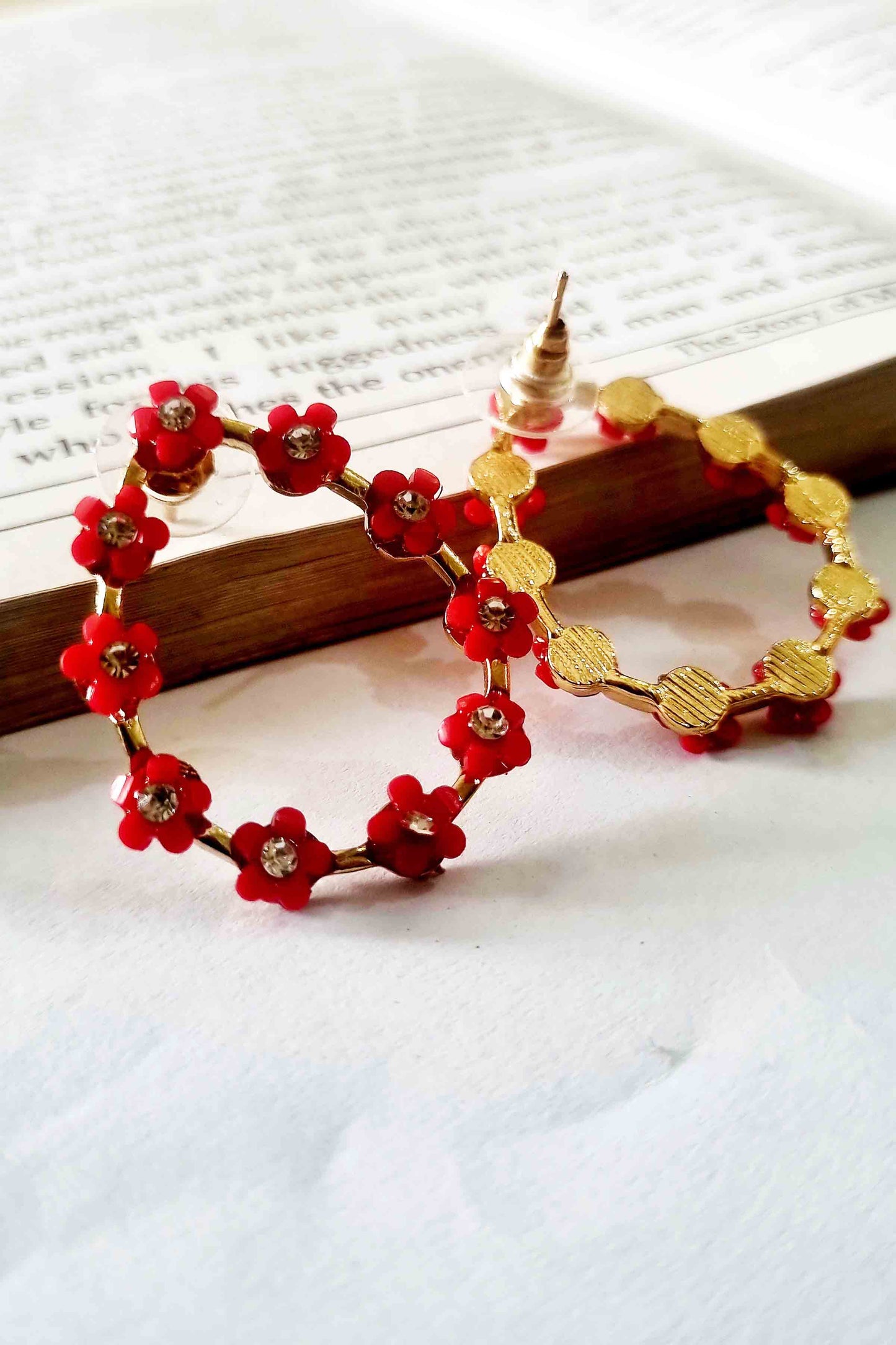 Trending flower earrings Attractive Sister