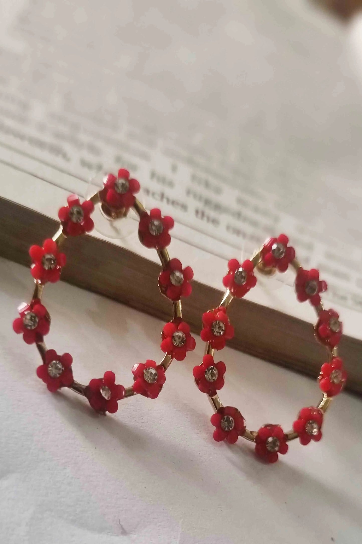 Trending flower earrings Attractive Sister