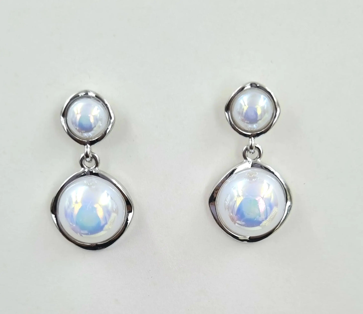 Elegant Moonstone Dangle Earrings Attractive Sister