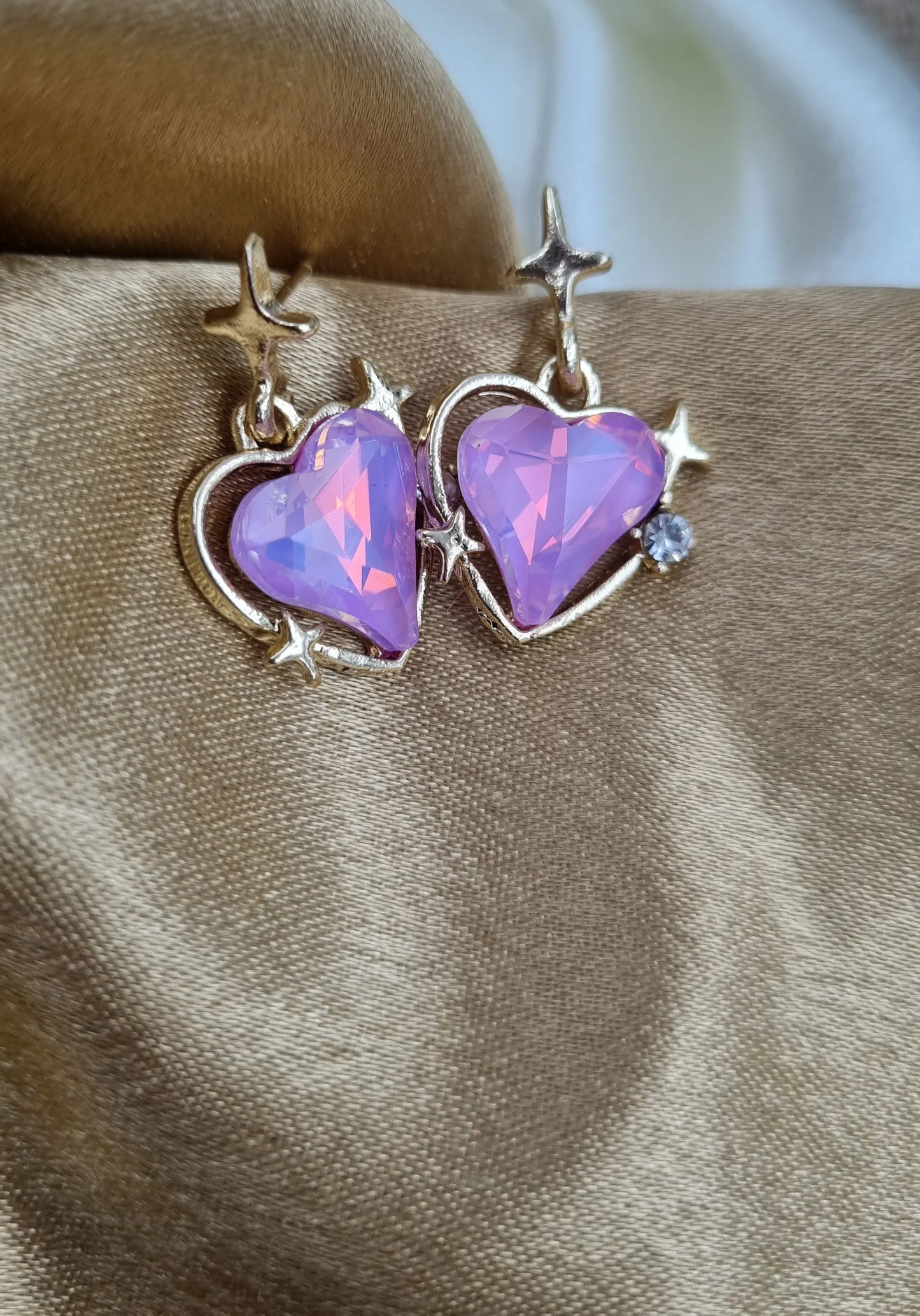 Gold Heart-Shaped Stud Earrings Attractive Sister