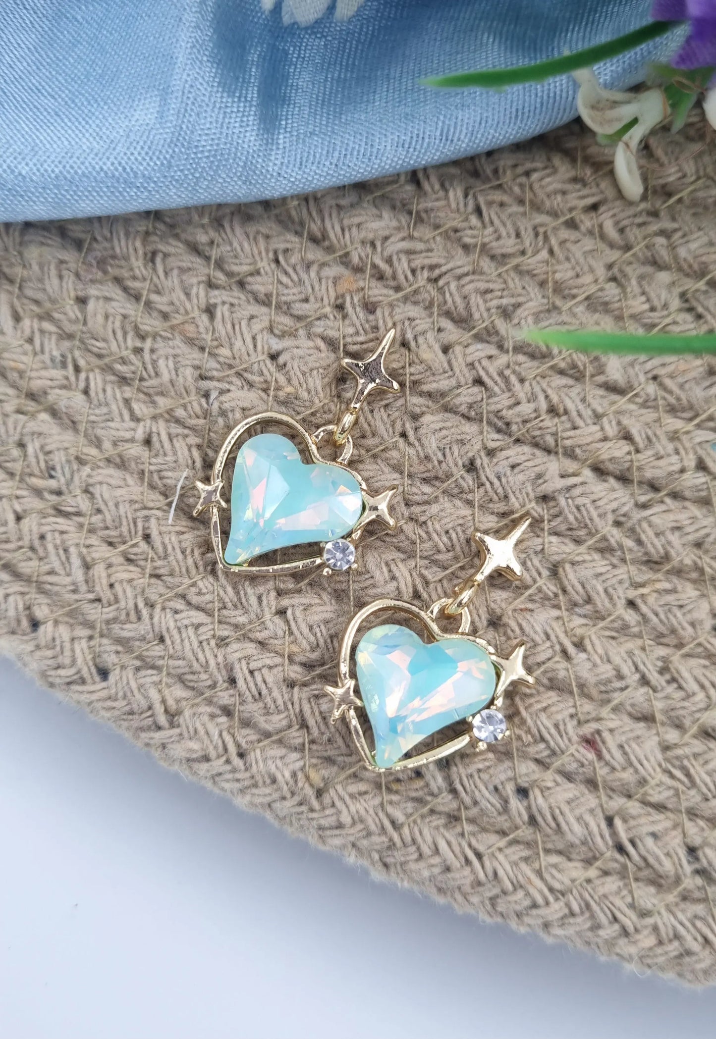 Gold Heart-Shaped Stud Earrings Attractive Sister