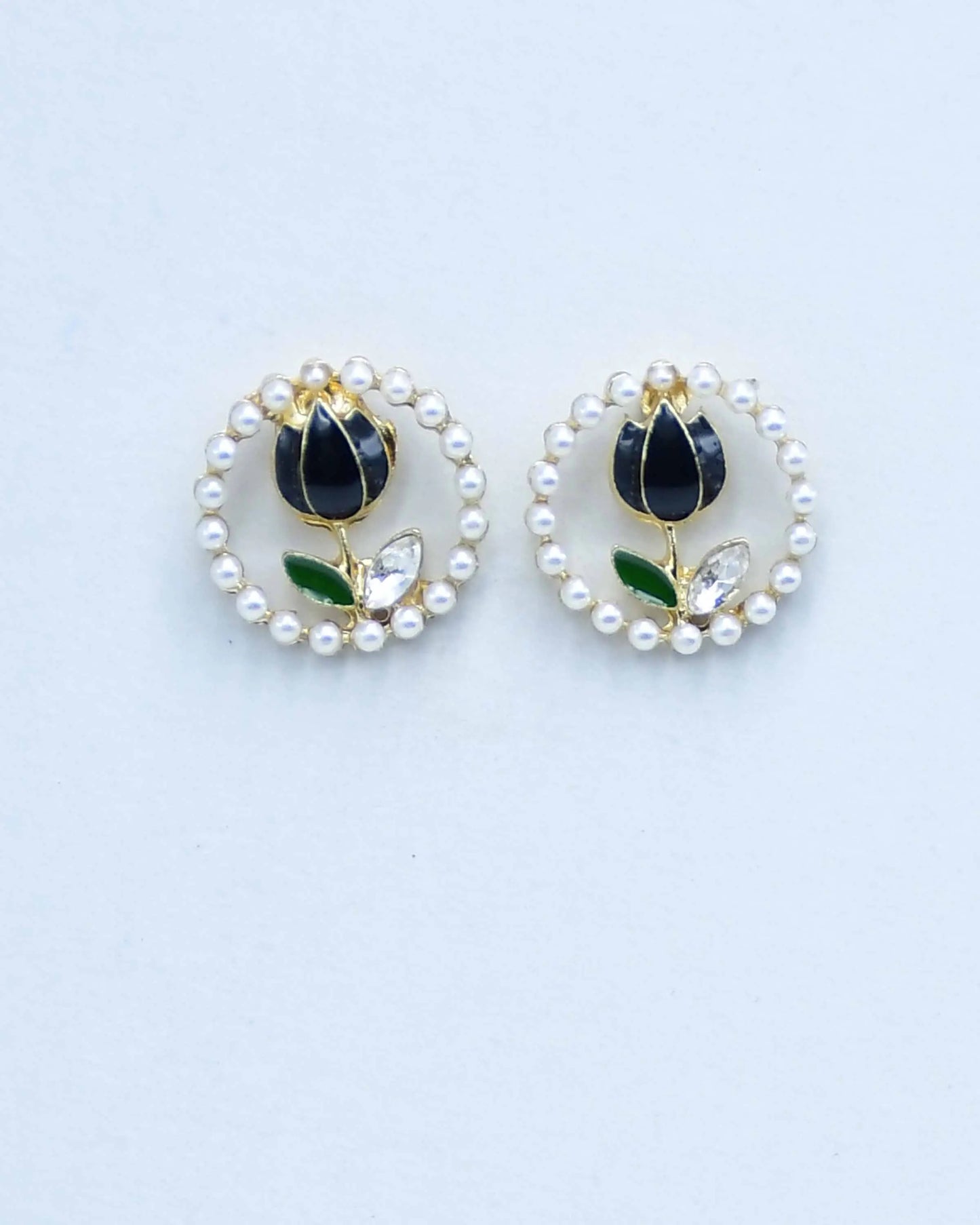 Elegant Pearl Flower Earrings Attractive Sister