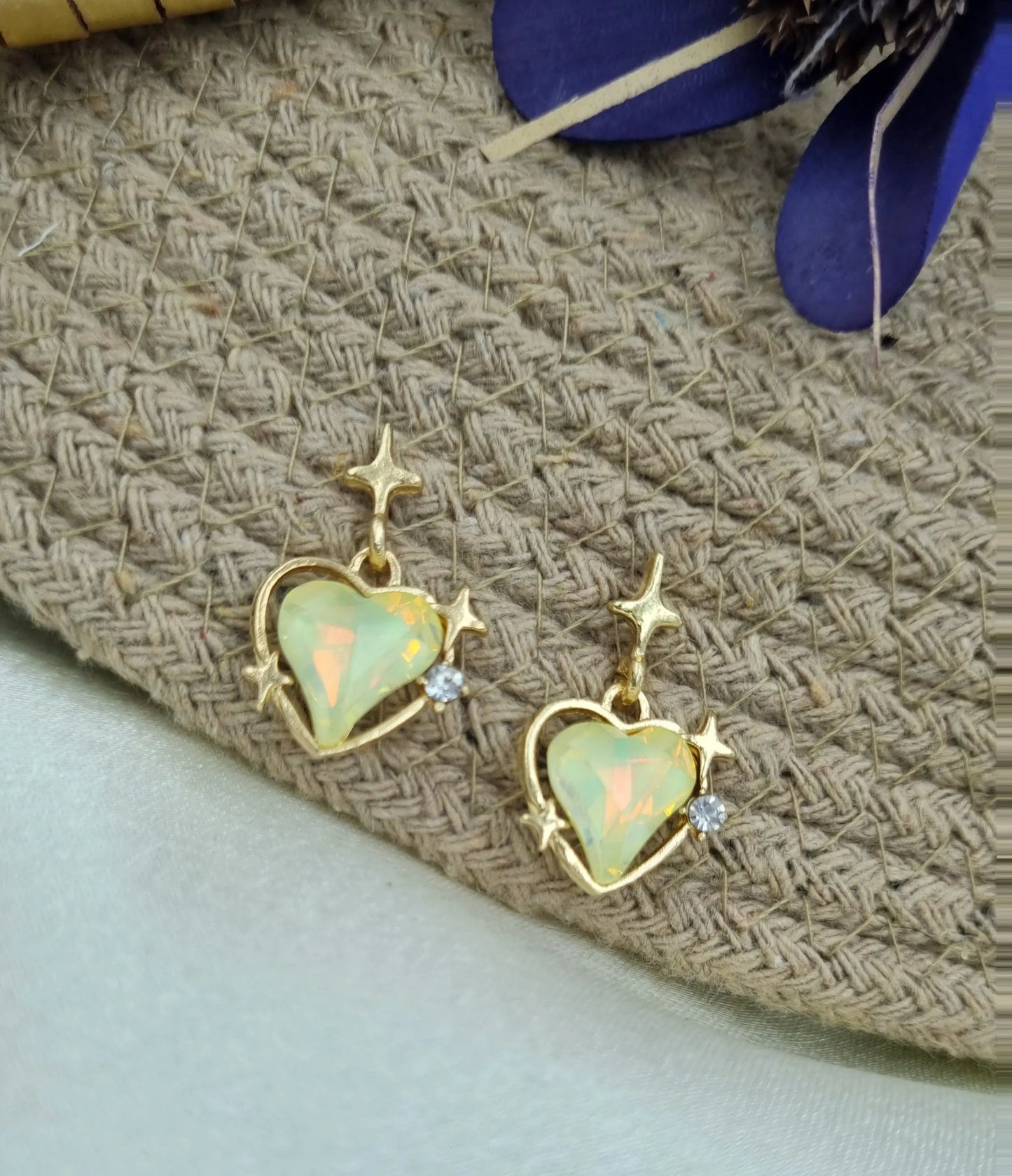 Gold Heart-Shaped Stud Earrings Attractive Sister