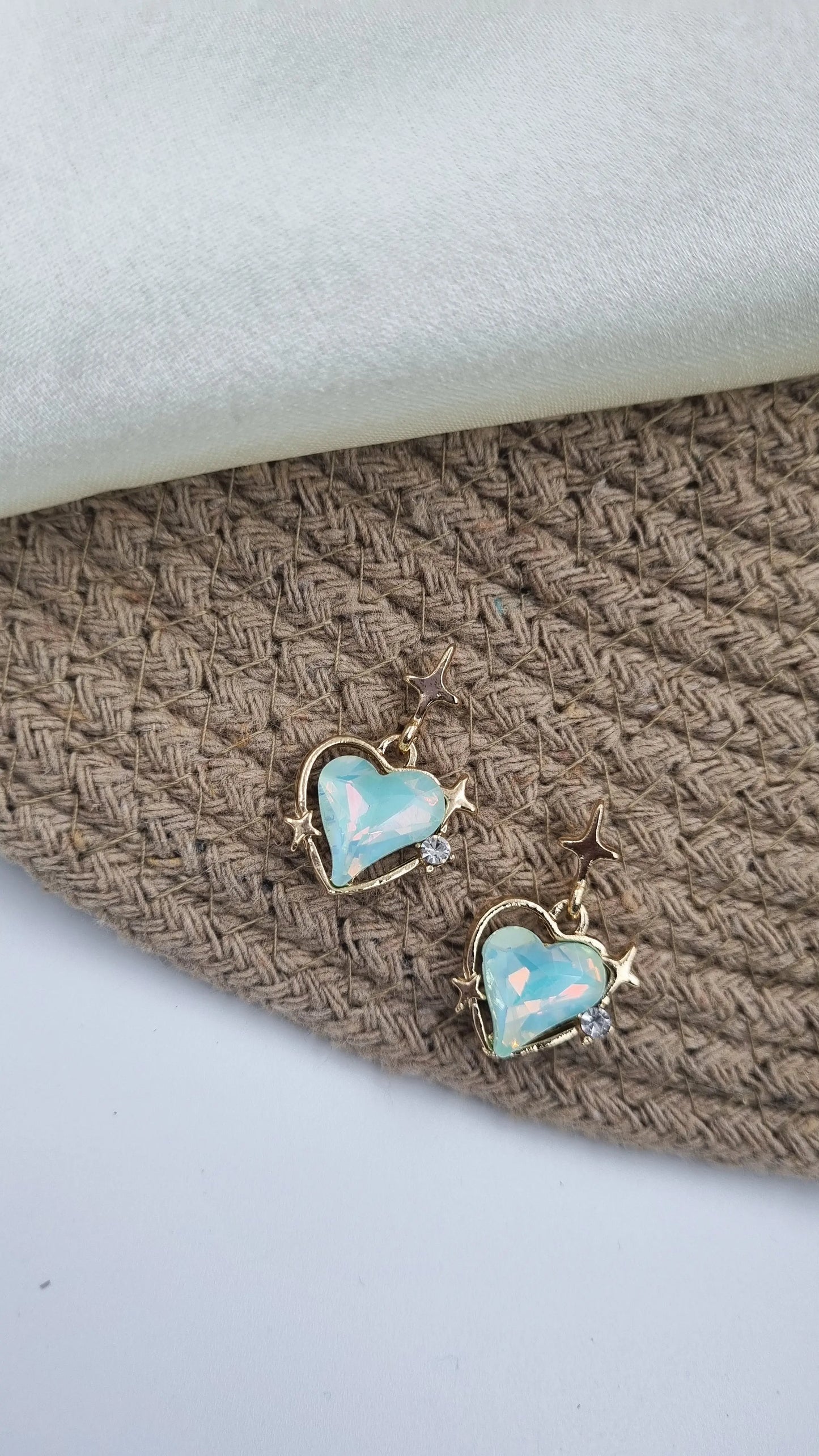 Gold Heart-Shaped Stud Earrings Attractive Sister