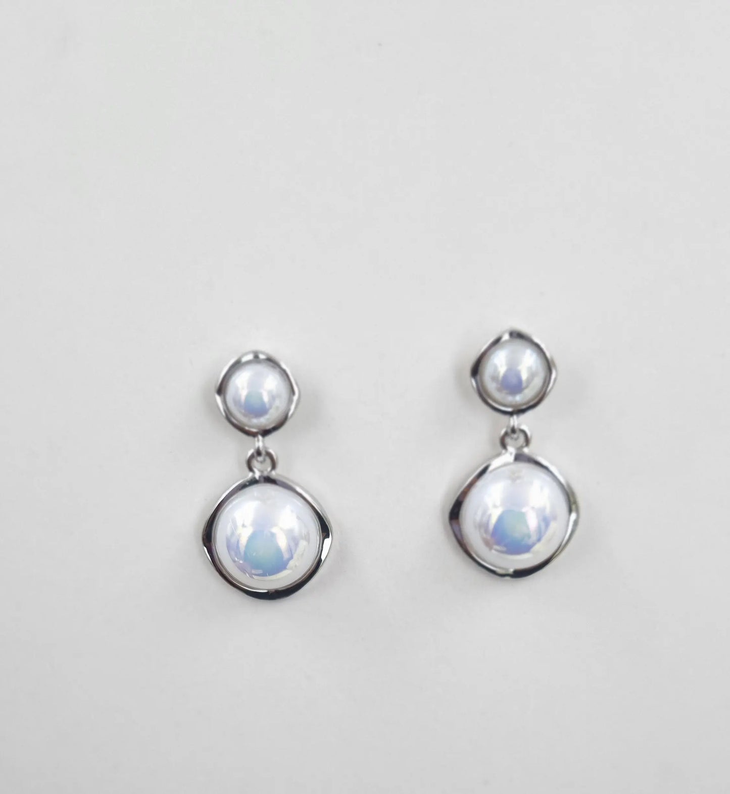 Elegant Moonstone Dangle Earrings Attractive Sister
