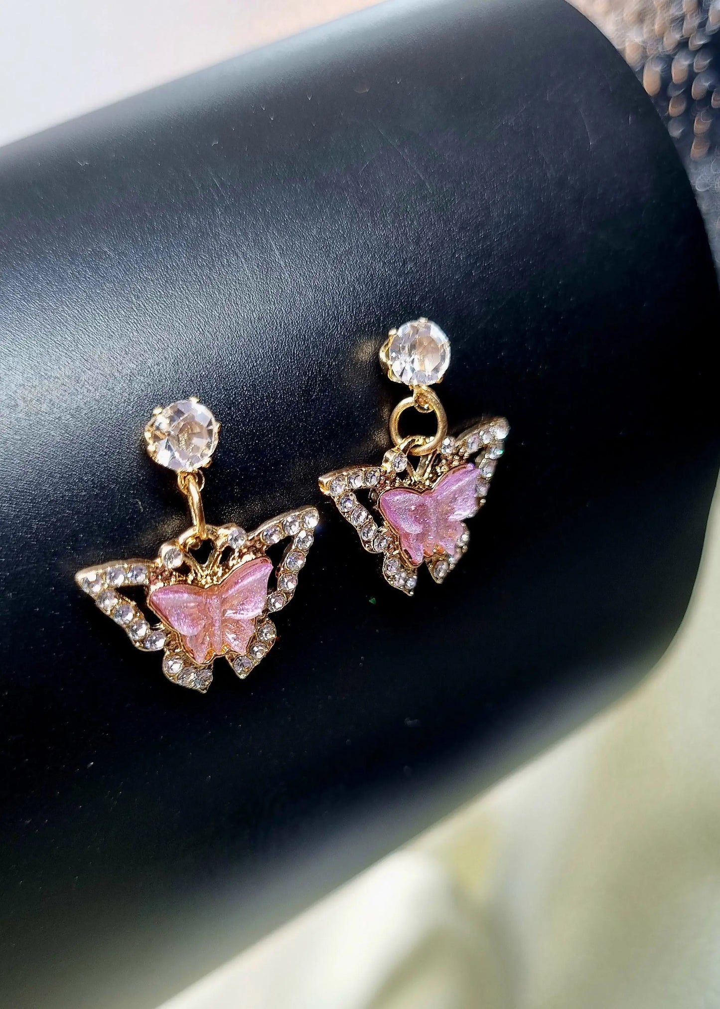 Sparkling rhinestones Butterfly Earrings in various color Attractive Sister