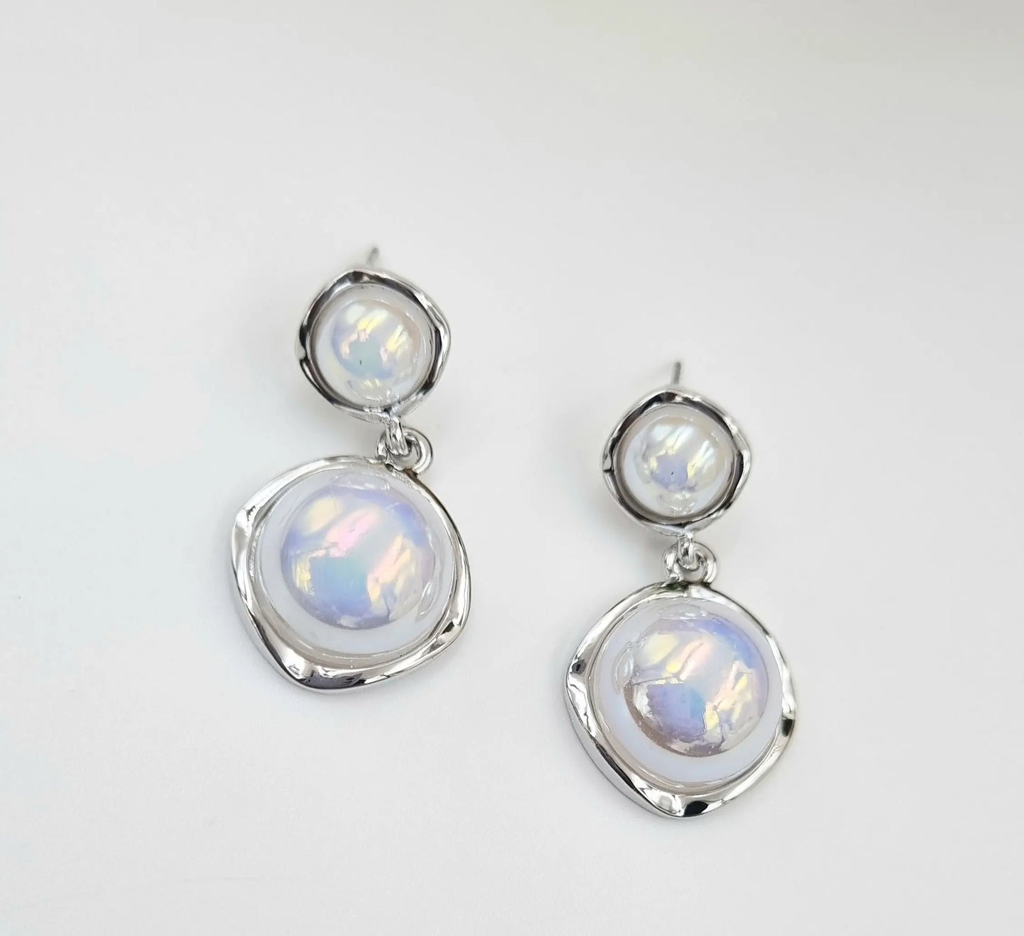 Elegant Moonstone Dangle Earrings Attractive Sister