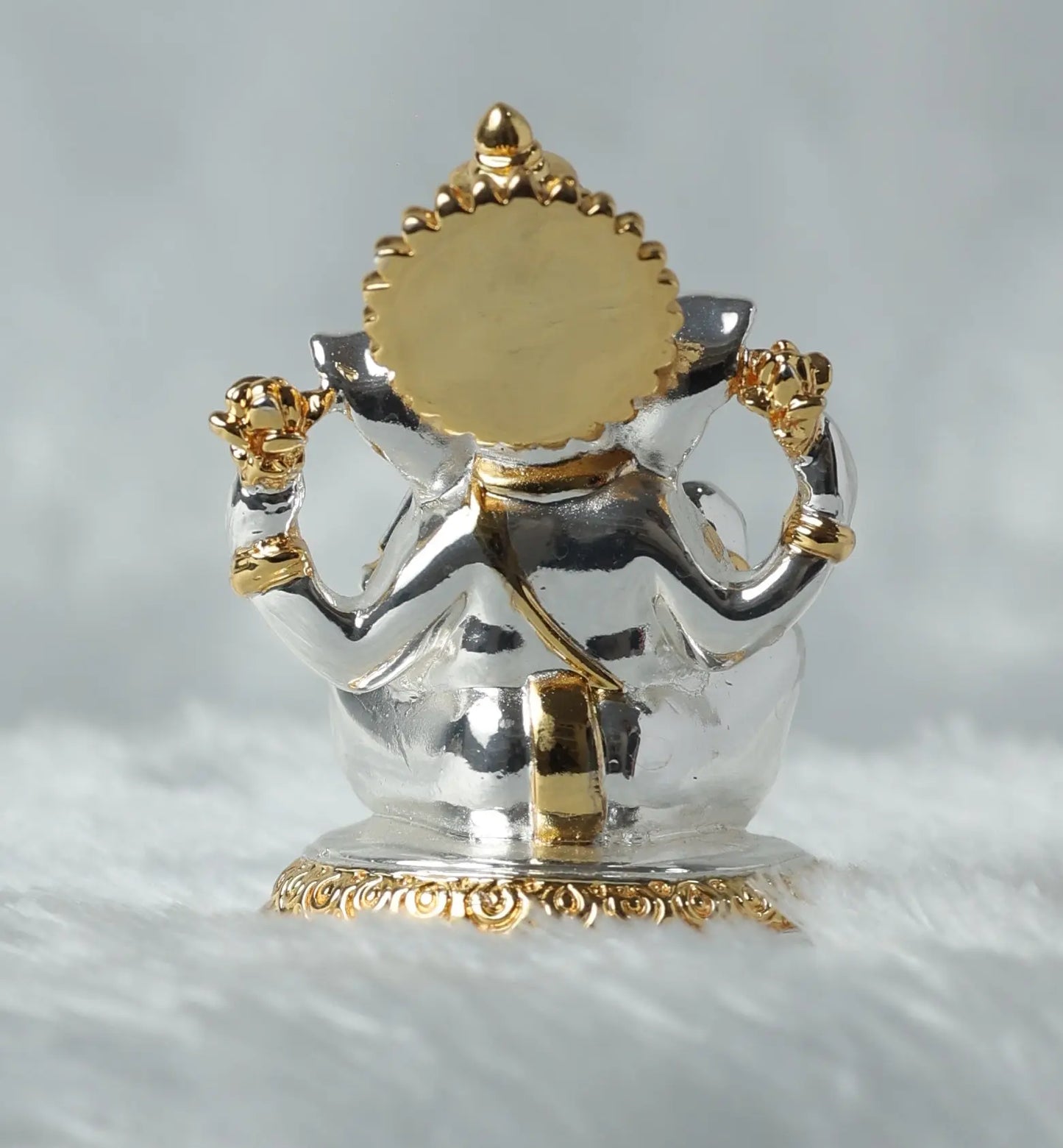 Gold And Silver Plated Ganpati Statue Attractive Sister