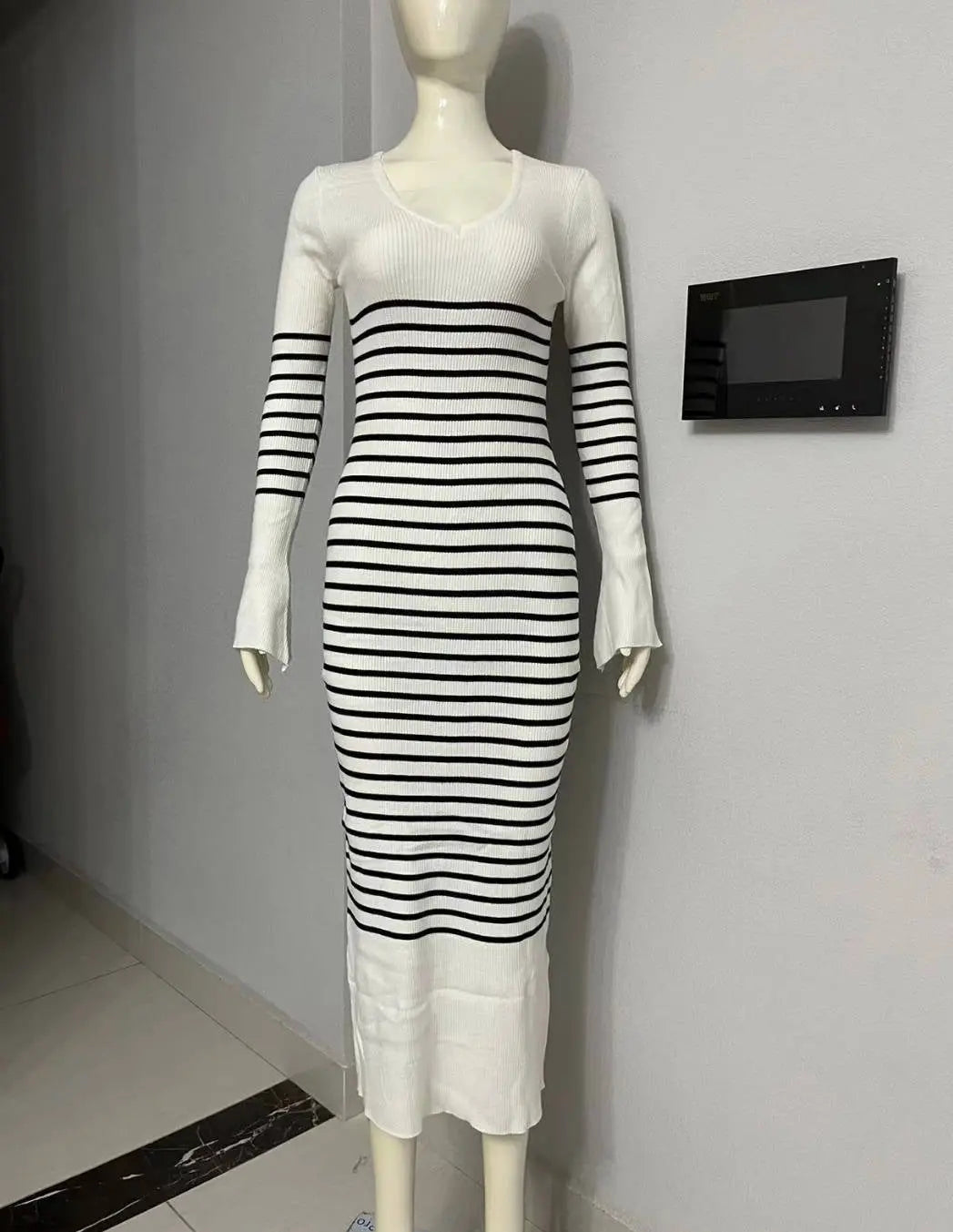 Slimming Stripes Knitted Long Skirt For Women CJ