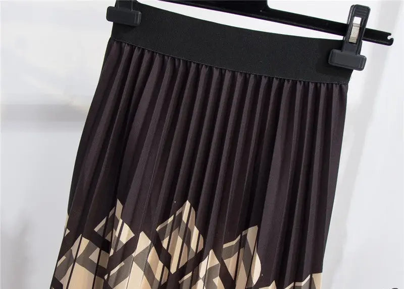 Women's Graceful Geometric Striped Pleated Skirt CJ