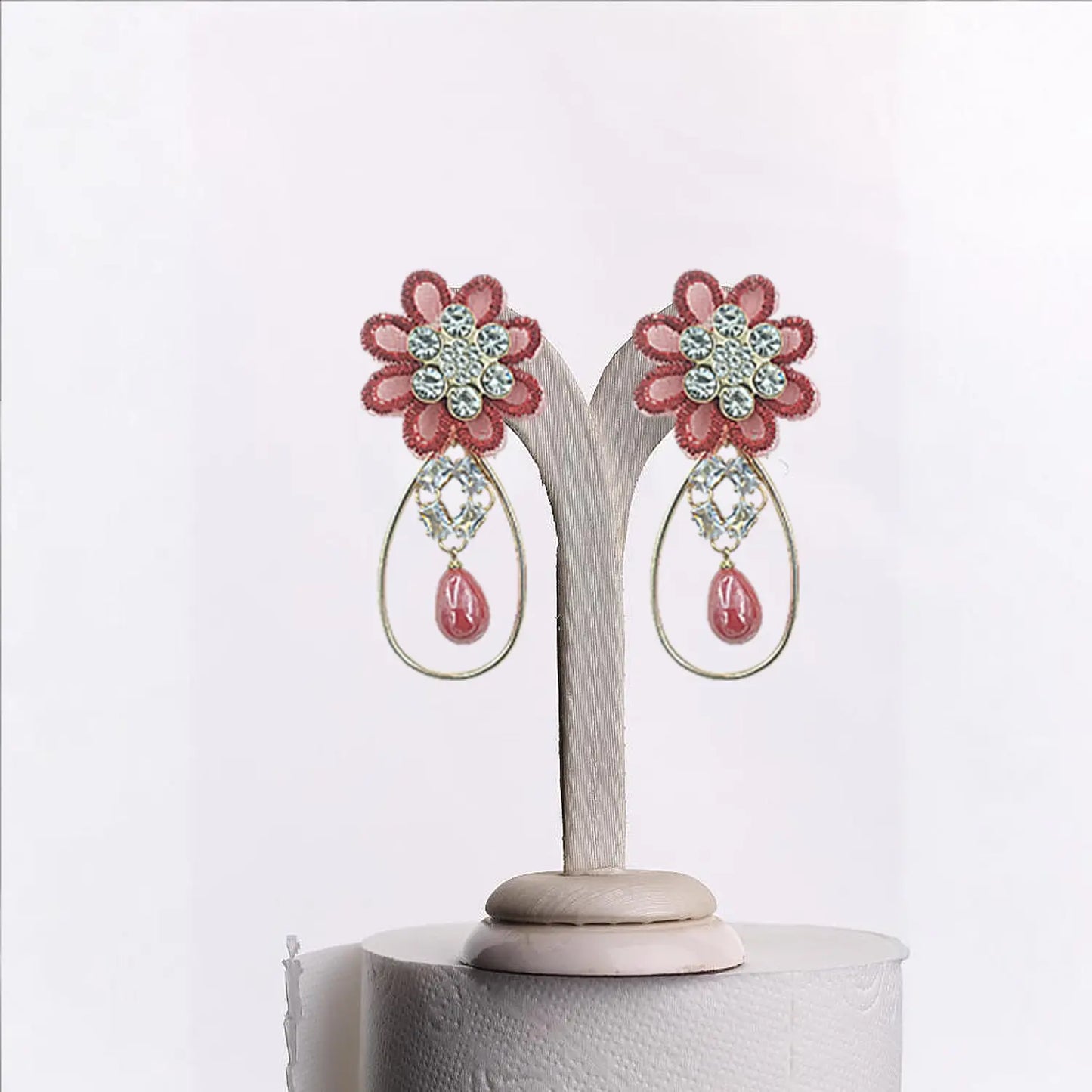 Antique Flower Earrings with Delicate Pearls Attractive Sister