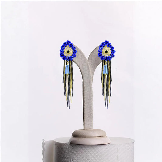 Alluring Drop Earrings with Delicate Gold Chains and Tassels Attractive Sister