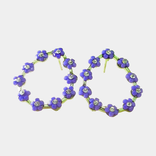 Trending flower earrings Attractive Sister