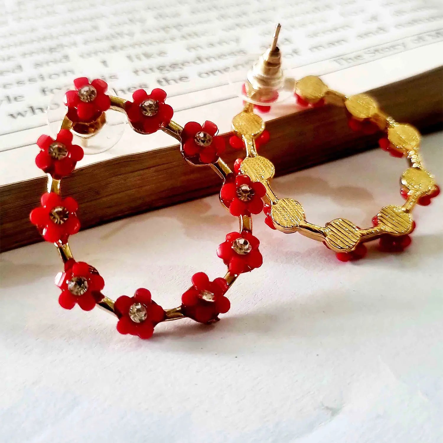 Trending flower earrings Attractive Sister