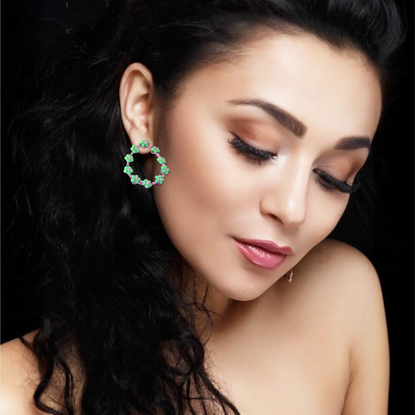 Trending flower earrings Attractive Sister