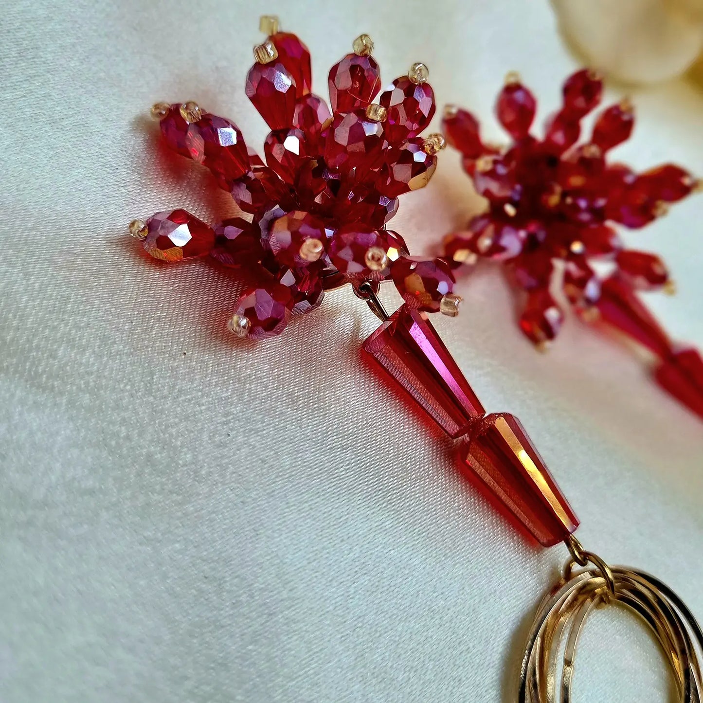 Trendy new design Textured Hoop and Stud Earring Set Attractive Sister
