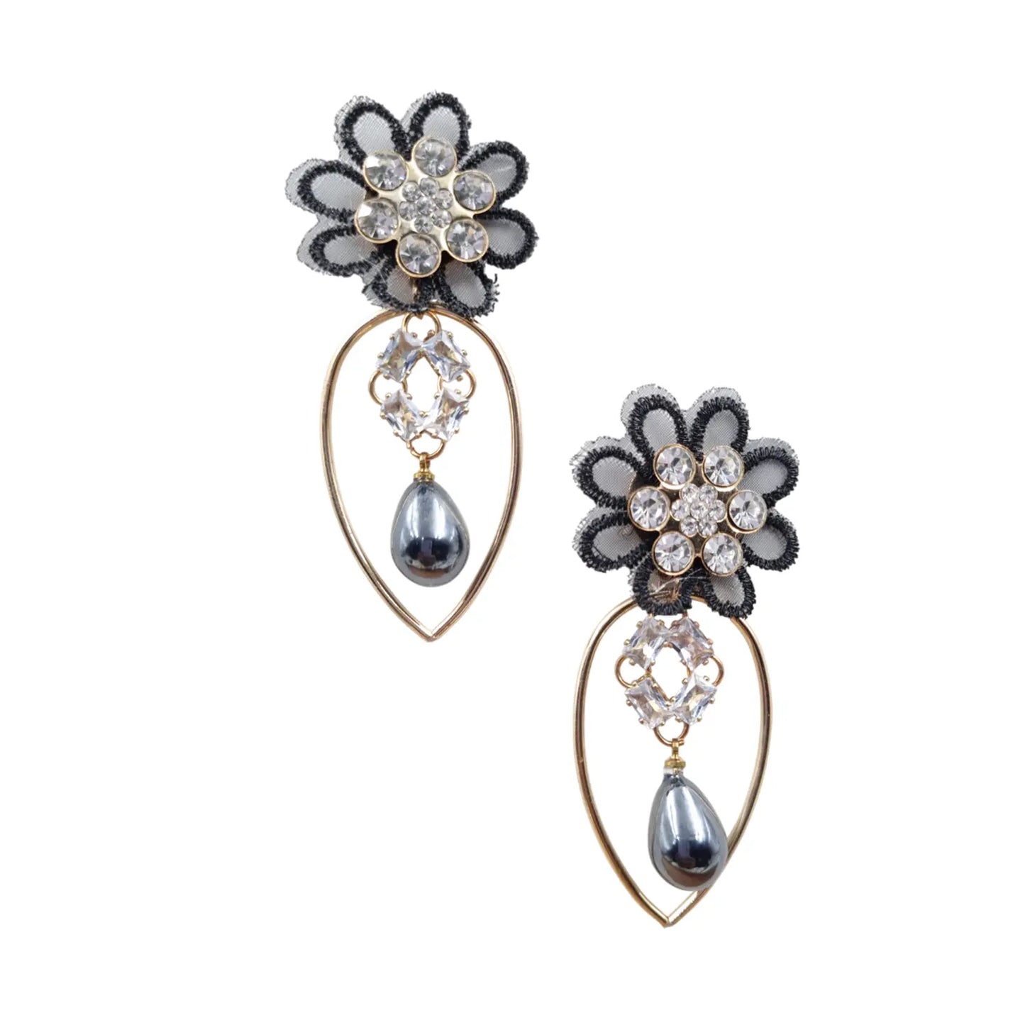 Antique Flower Earrings with Delicate Pearls Attractive Sister