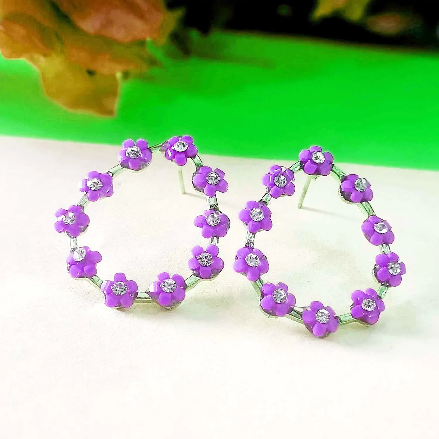 Trending flower earrings Attractive Sister