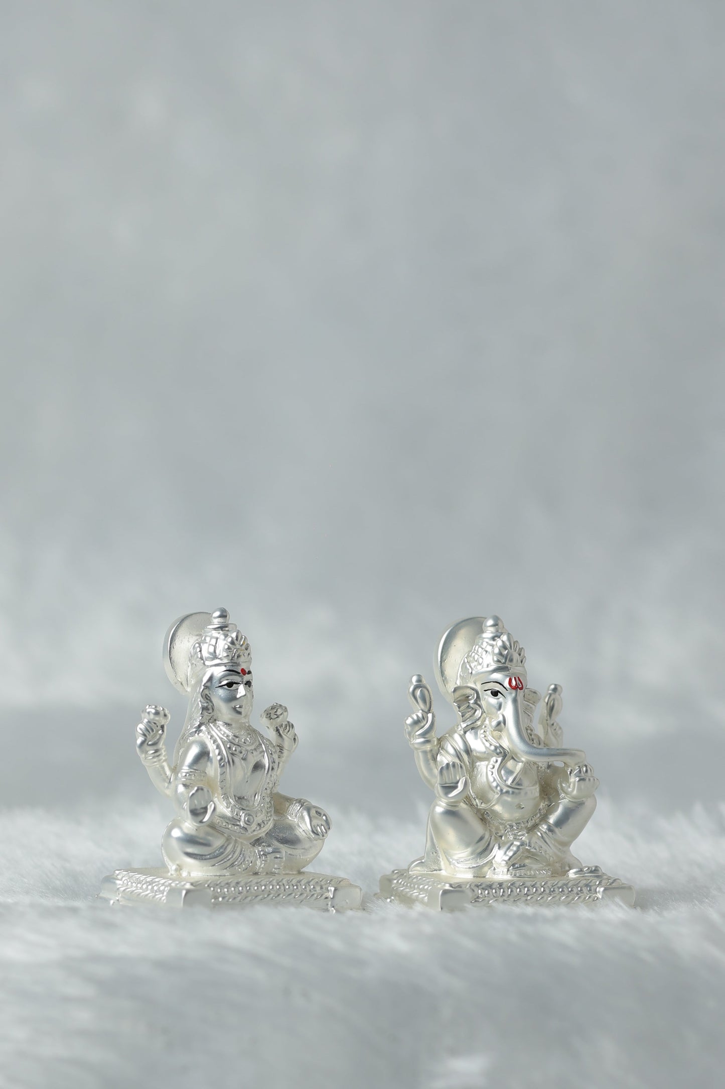 Silver Plated Matt Finish Laxmi And Ganpati Statue Set Attractive Sister