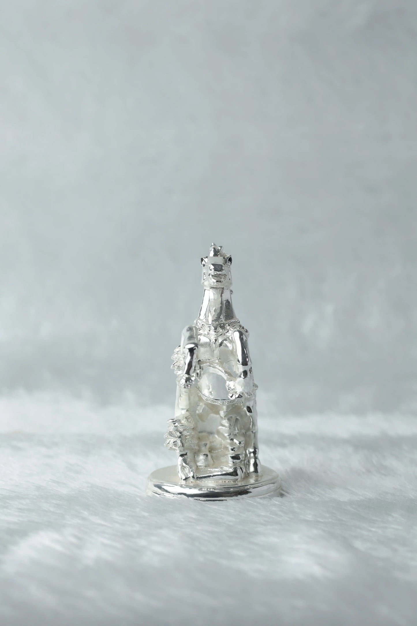 "Majestic Silver Rearing Horse Figurine - Decorative Home Accent for Elegance" Dropshiping