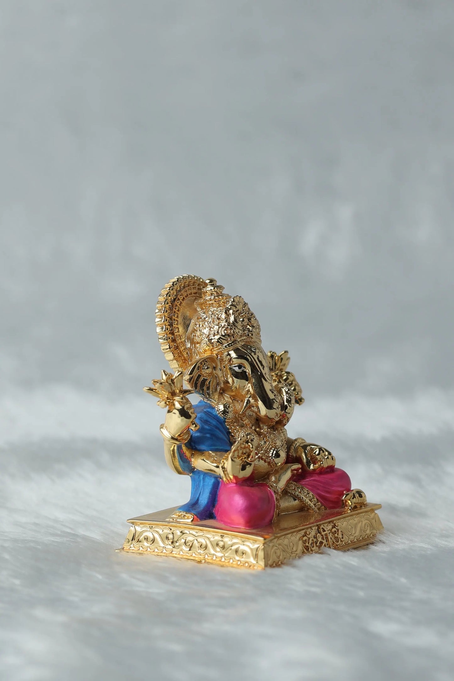 Luxurious Radiant Golden Ganesha Glossy Idol | Elegant Lord Ganesha Wall Art for Home Décor Attractive Sister