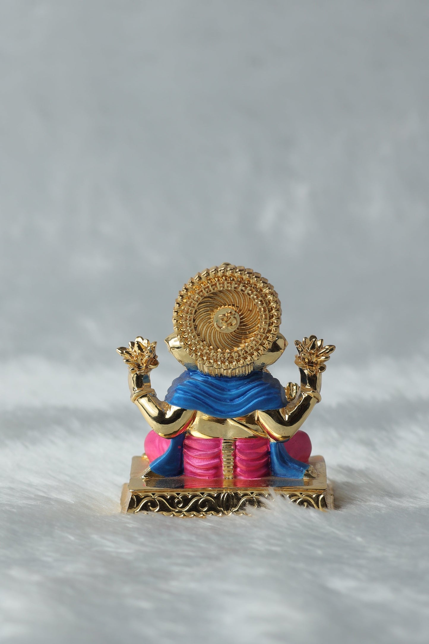 Gold Plated Ganpati Ji Statue Attractive Sister