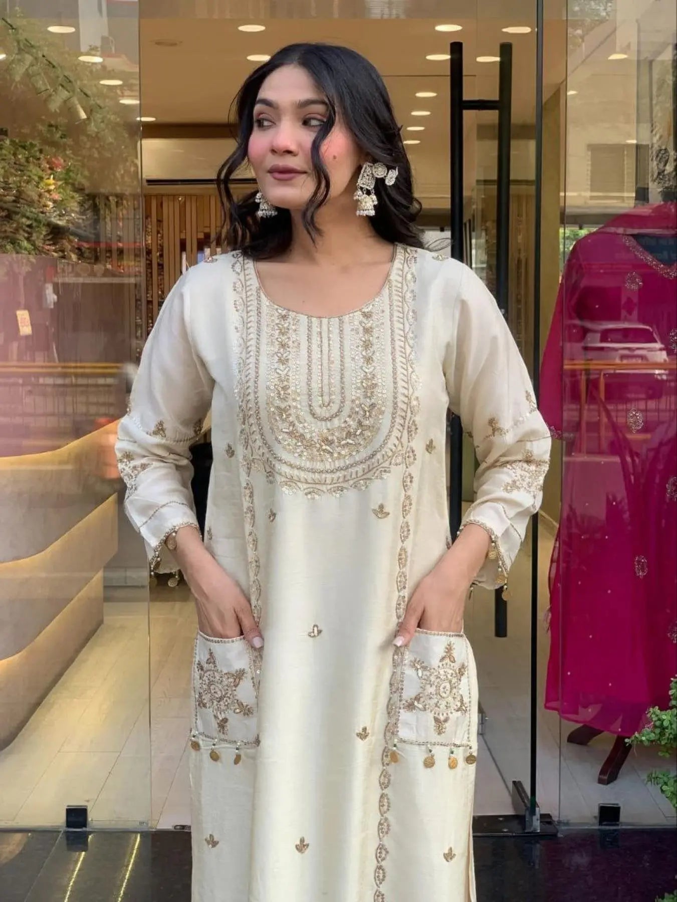 Effortless White Art Silk Embroidered Kurti Set with Heavy Georgette Dupatta For Festive Wear RE