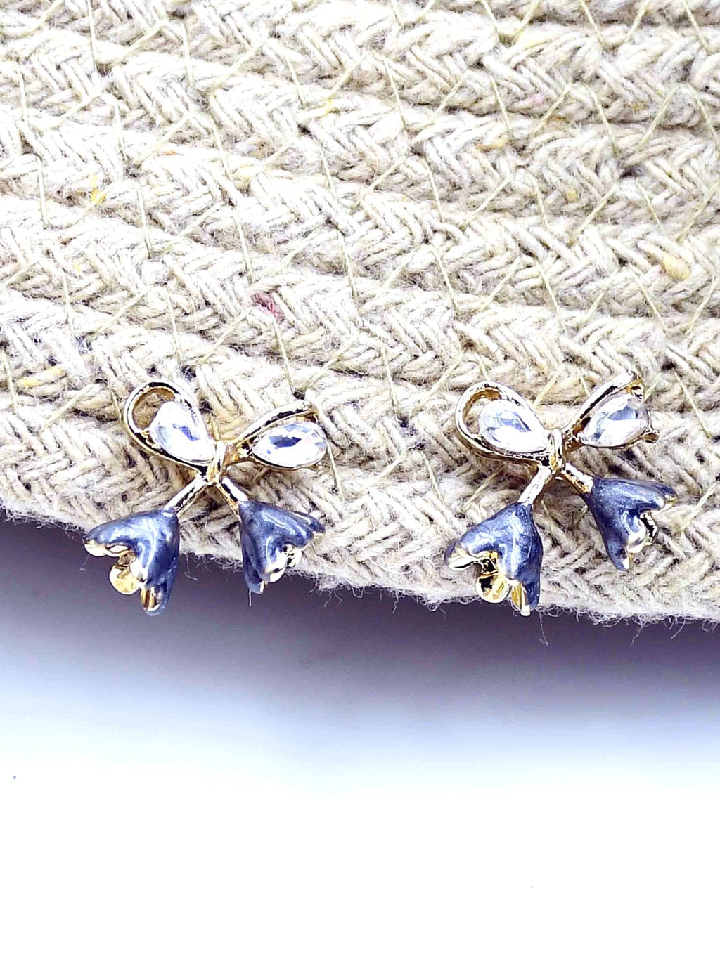 Black Bow Tulip Studs - Attractive Sister