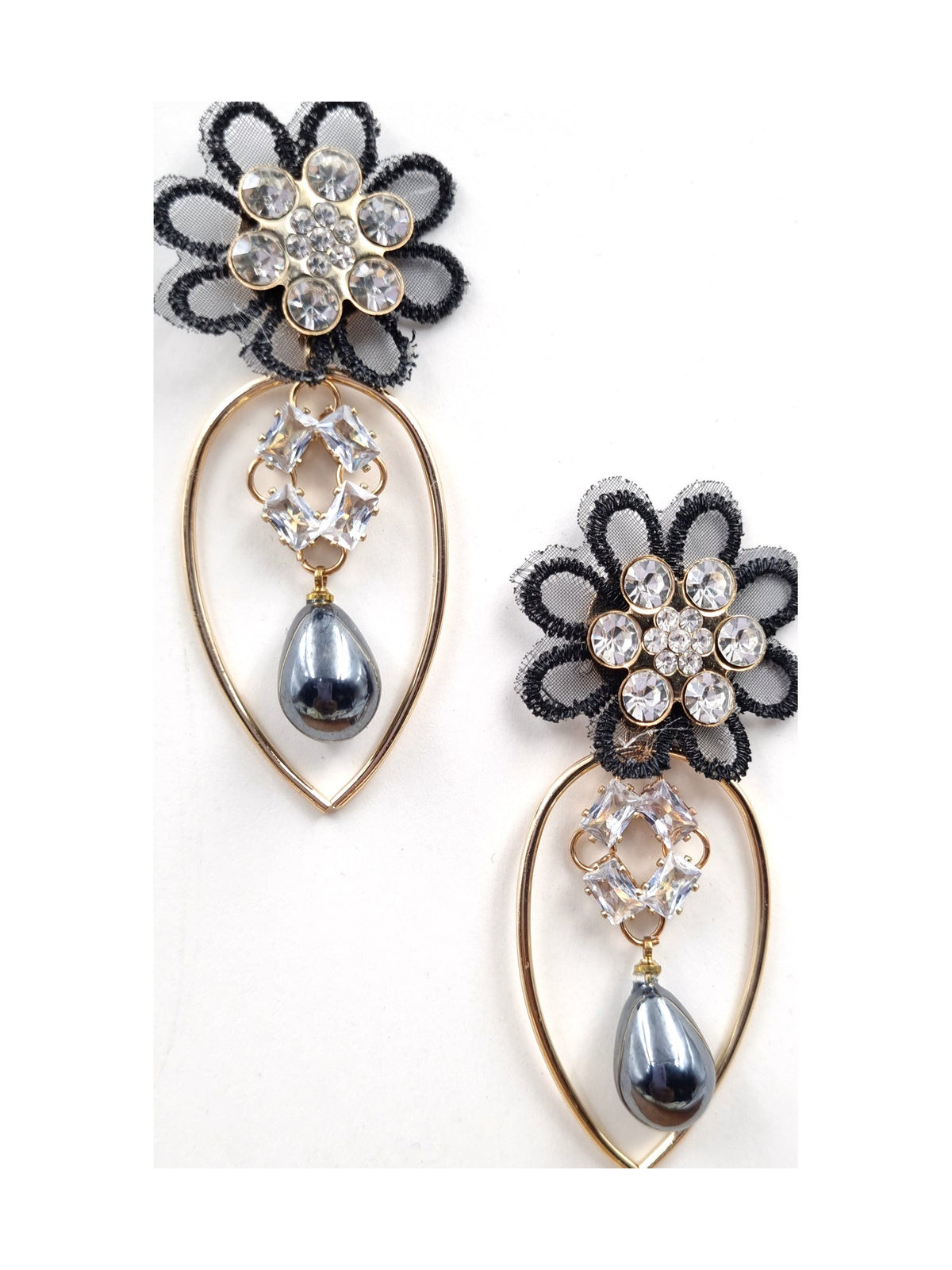 Black Floral Pearl Drops - Attractive Sister
