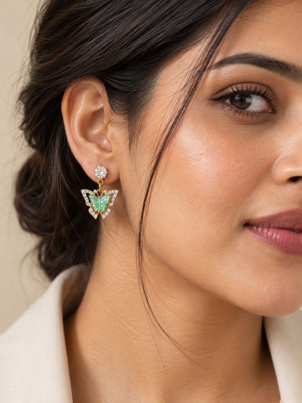 Crystal Butterfly Halo Drops Green - Attractive Sister