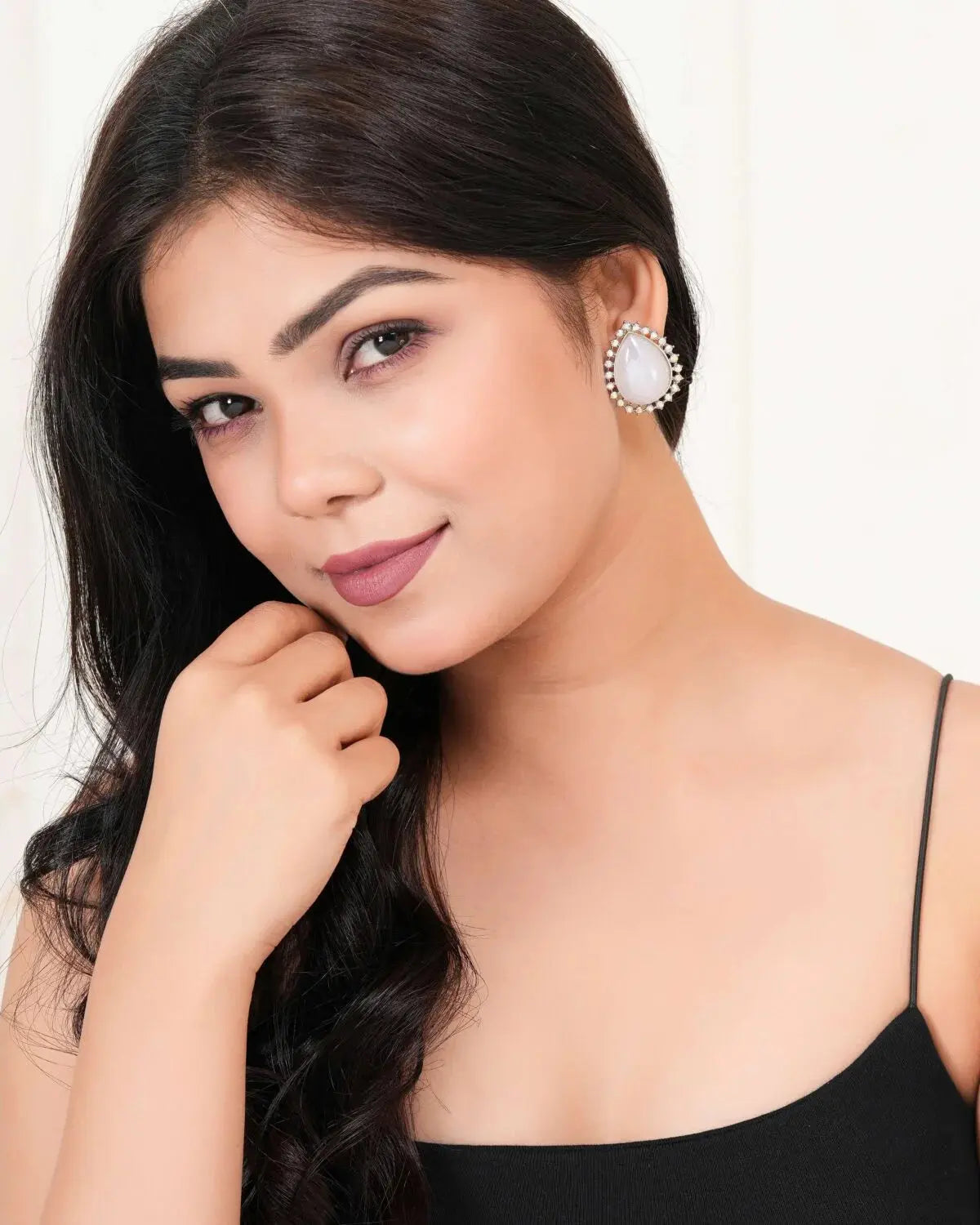 Women’s Indo Western Teardrop Shaped Party Wear Ethnic Stud Earrings for Women Attractive Sister