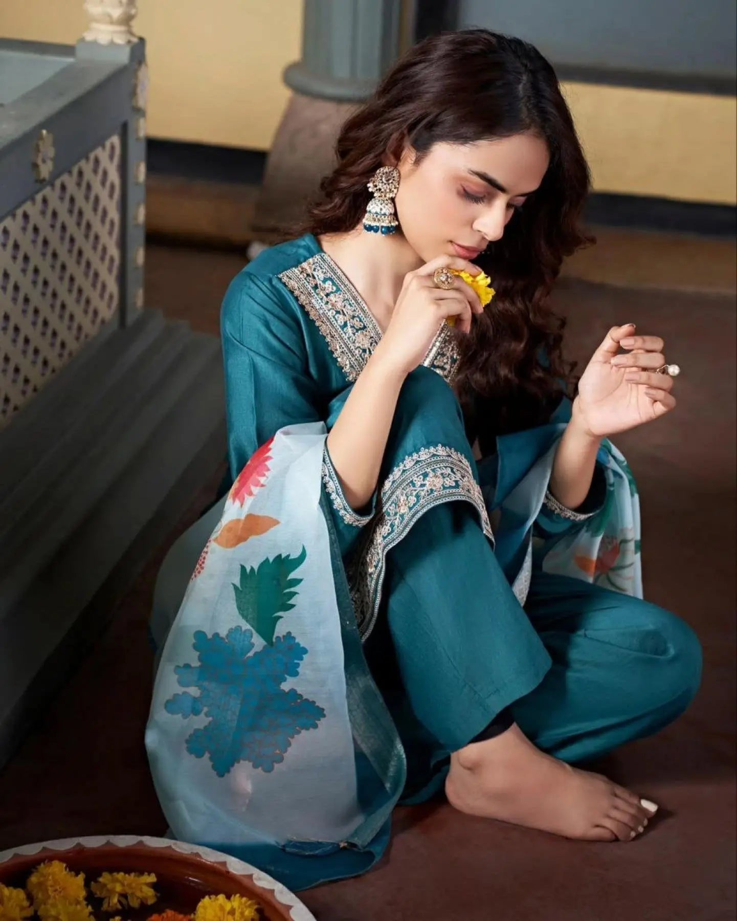Dipali Embroidered Viscose Chanderi Straight Kurta with Jacquard Dupatta For Woman RE