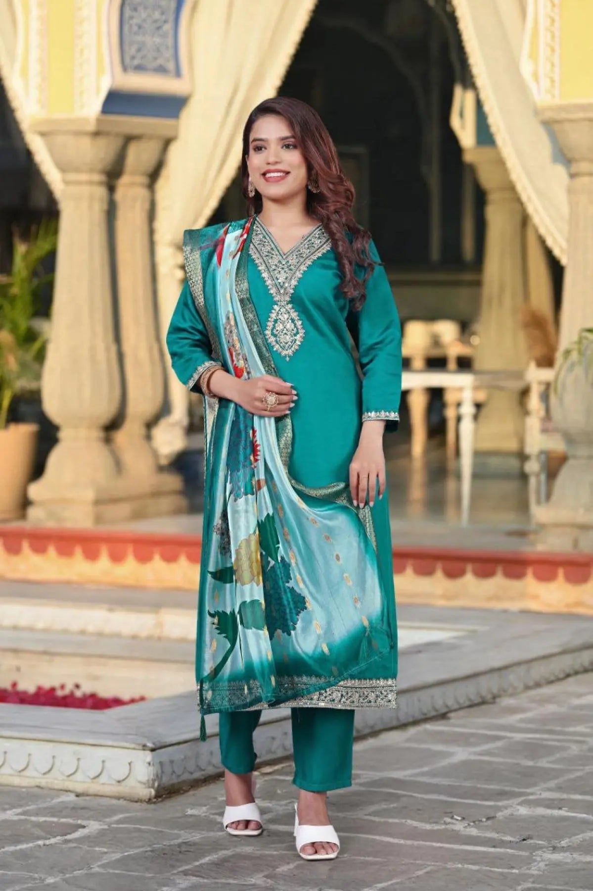 Dipali Embroidered Viscose Chanderi Straight Kurta with Jacquard Dupatta For Woman RE