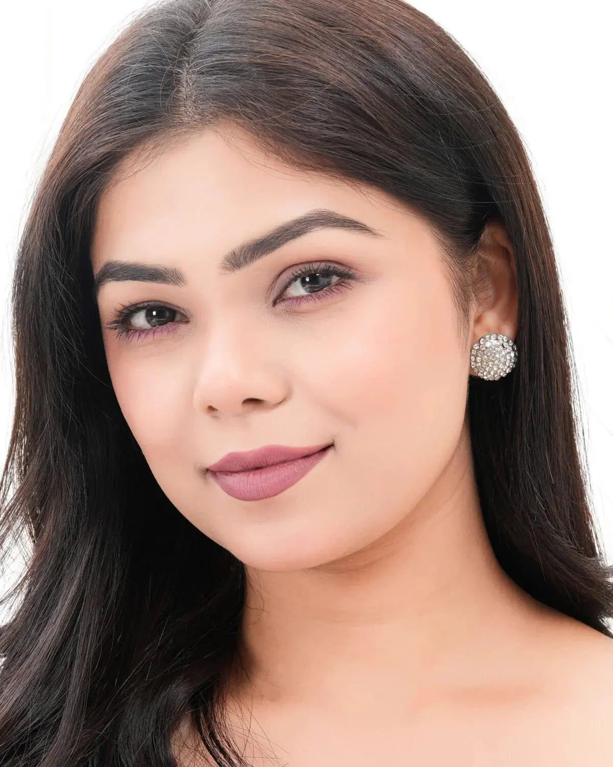 Women’s Silver Beads Round Shape Ethnic Stud Earrings for Women Attractive Sister