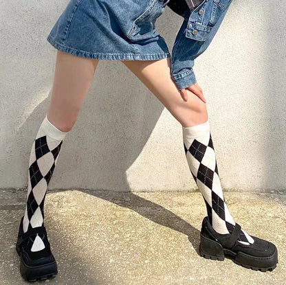 Trendy Cool Calf Socks Female Retro Street Black And White