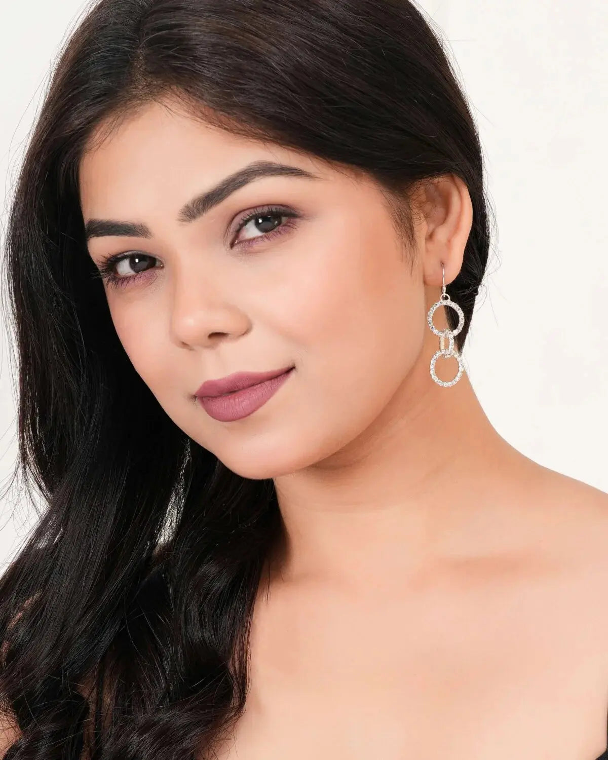 Women’s Silver Circle Long Three Rhinestone Unique Western Earrings for Women Party Wear Attractive Sister