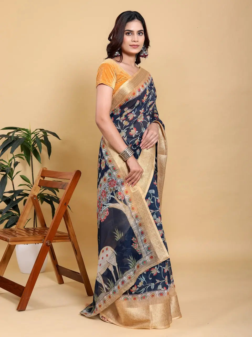 Designer Jacquard Patta Linen Cotton Saree with Floral Digital Print & Zari Border – Festive Ethnic Wear Attractive Sister