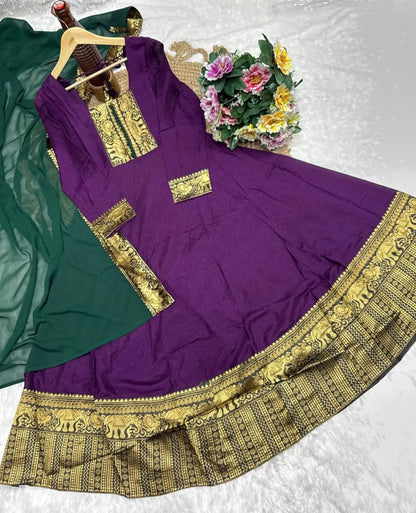 Vichitra Silk Embroidered Kurti Set with Jacquard Lace Dupatta for Weddings/Silk Long Sleeve Kurti /At Low Price/Festive Wear/ RE
