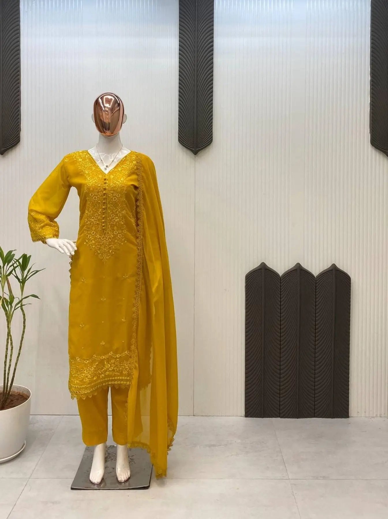 Georgette Suit with Palazzo and Sequence Work Dupatta for Wedding Outfit / Festival Wear RE